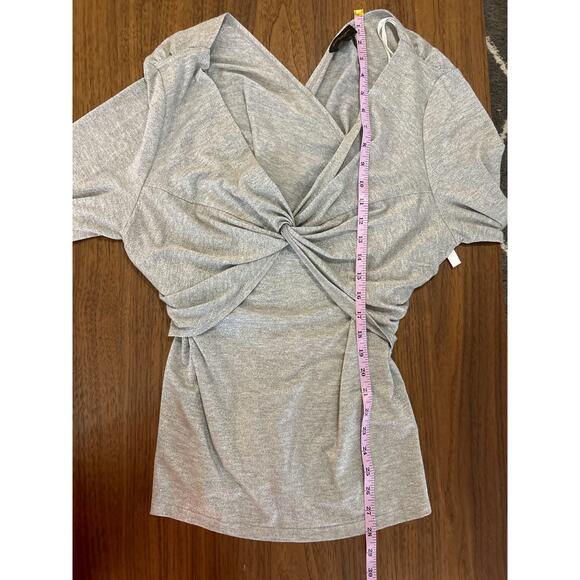 Donna Karen Empire twist top in silver. New without tag size XL. - Picture 6 of 7